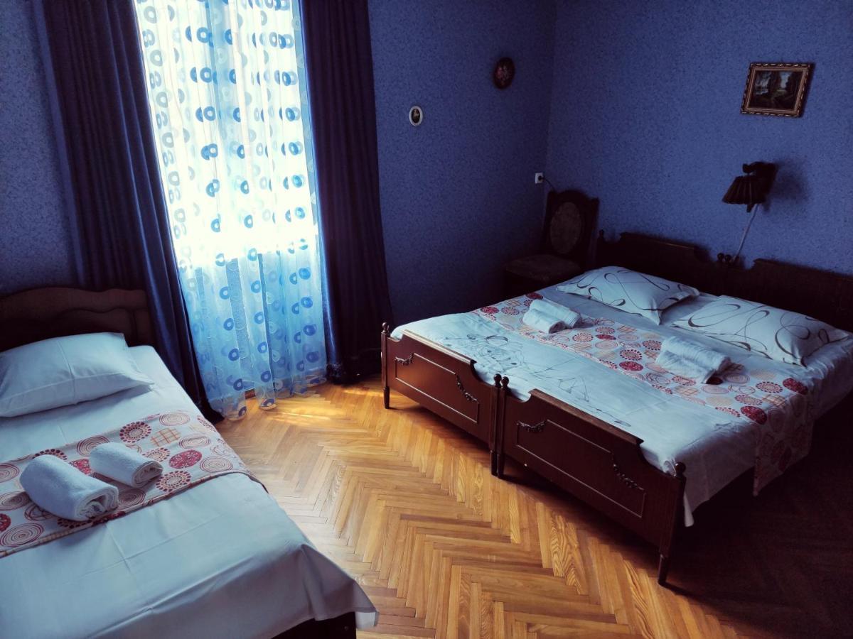 Guest House On Kostava 23 Kobuleti Bagian luar foto